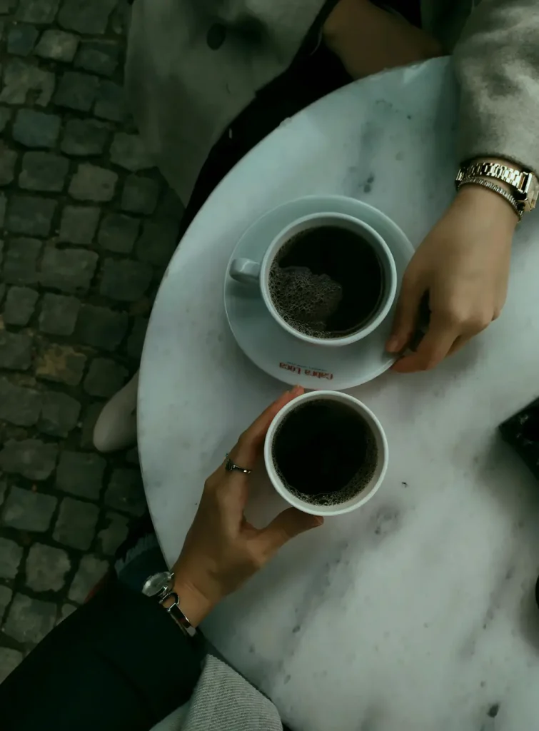 Sales Effectiveness: Closing the Sale by Building Relationships with Customers